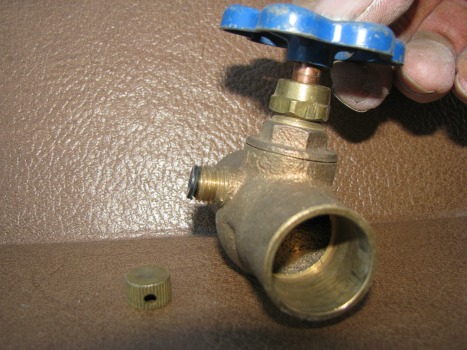 How to Prevent Frozen Water Pipes - Bailey Brothers